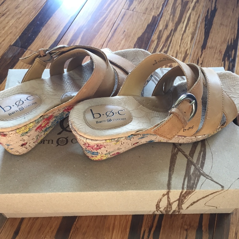 Born Wedge Sandal - Picture 4 of 6